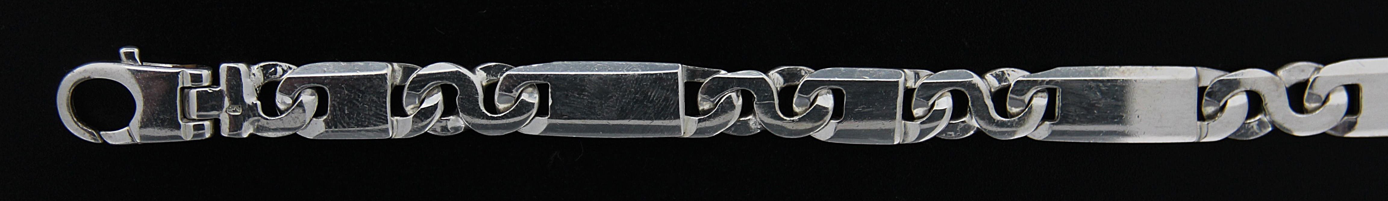 Stříbrný řetízek