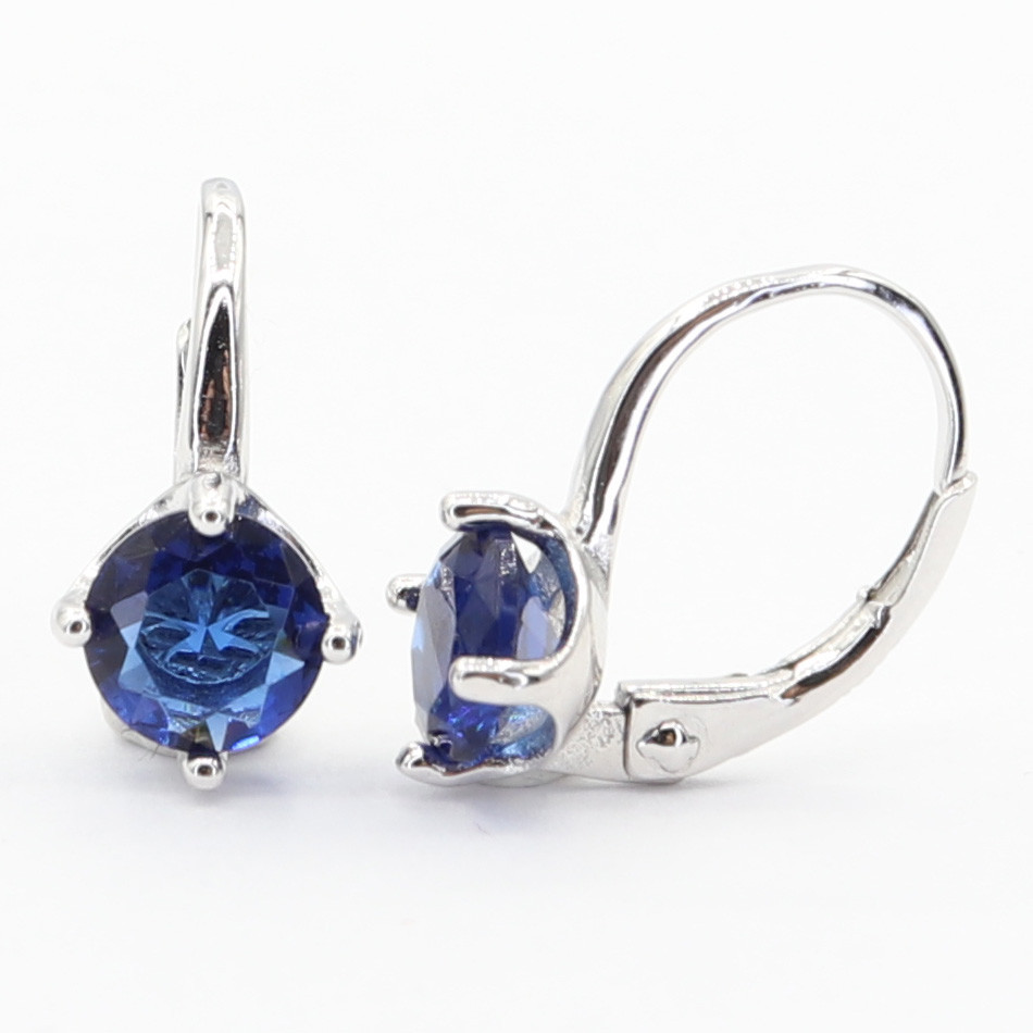 Stříbrné náušnice