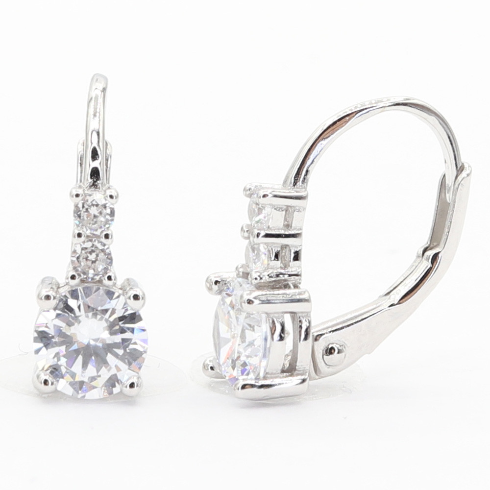 Stříbrné náušnice