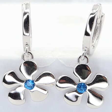 Stříbrné náušnice