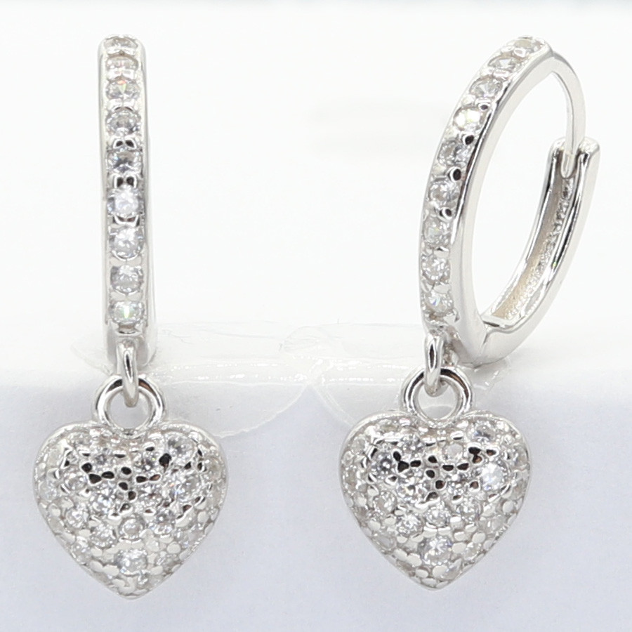 Stříbrné náušnice