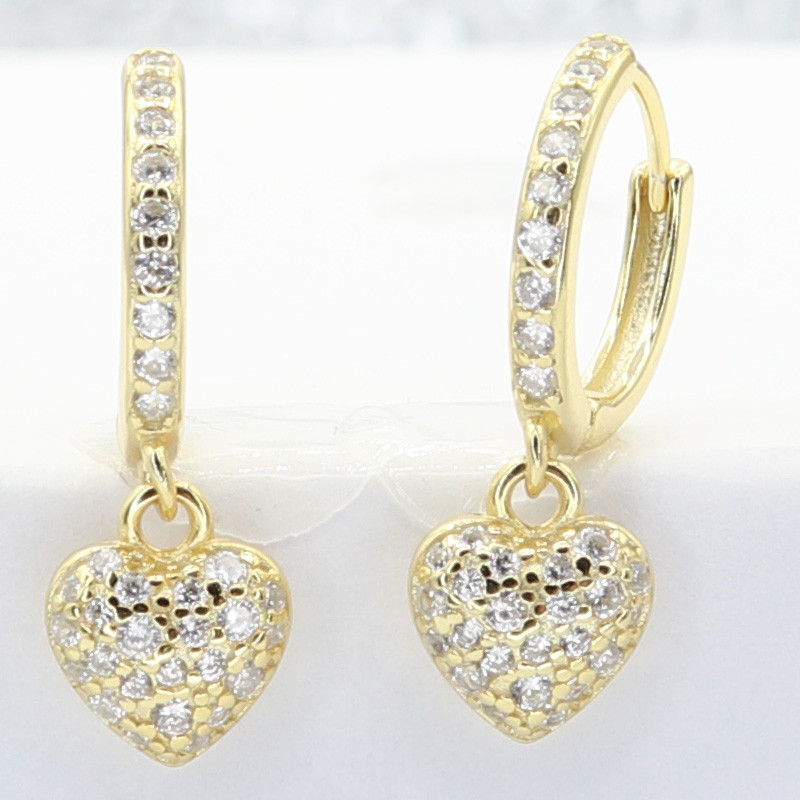 Stříbrné náušnice