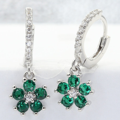 Stříbrné náušnice