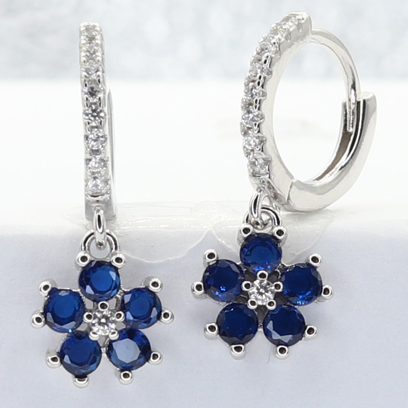 Stříbrné náušnice