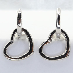 Stříbrné náušnice