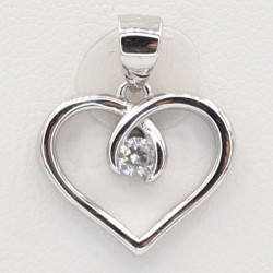 Stříbrný přívěs